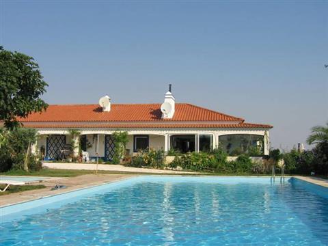 ferielejlighed med pool i Alentejo