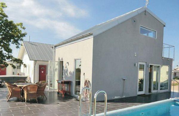 Hus til 4 personer med swimmingpool i Helsingborg.